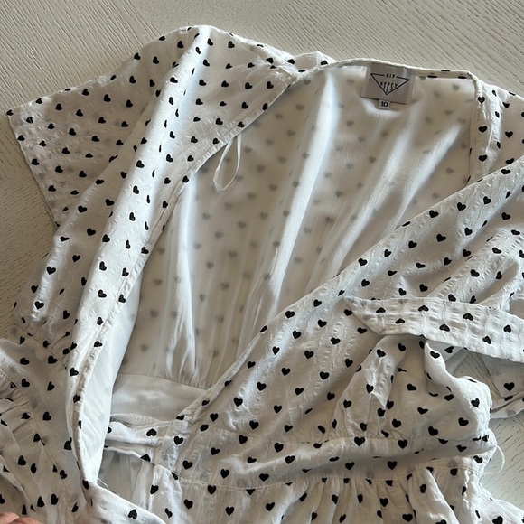 🌼 Hip Gypsy - Wrap Dress 🌼 - Picture 9 of 9